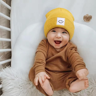 Bonnet bebe jaune moutarde patch