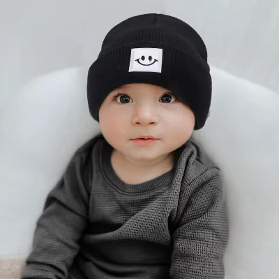 Bonnet bebe noir patch