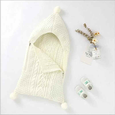 nid d ange bebe mi saison tricot blanc en avec bottillons et accessoire