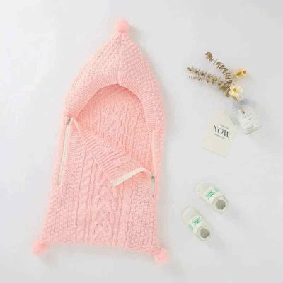 nid d ange bebe mi saison tricot rose en avec bottillons et accessoires