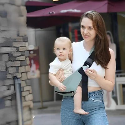 Porte bébé nouveau né | Divinité™ - Ô Royaume de bébé et maman | Le Partenaire d'Excellence en Puériculture pour la famille.