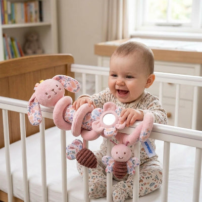 spirale d activite bebe sur lit